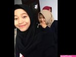 Bu Guru Jilbab Bugil Hobi Colmek