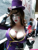Nice boobs cosplaeer