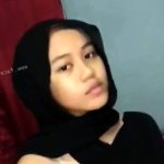 HIJAB 18 TAHUN BUGIL